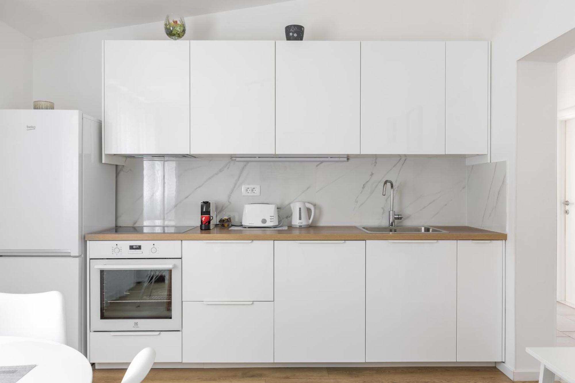 Tonina - House With Terrace, Jacuzzi, Free Parking Apartment Split Bagian luar foto